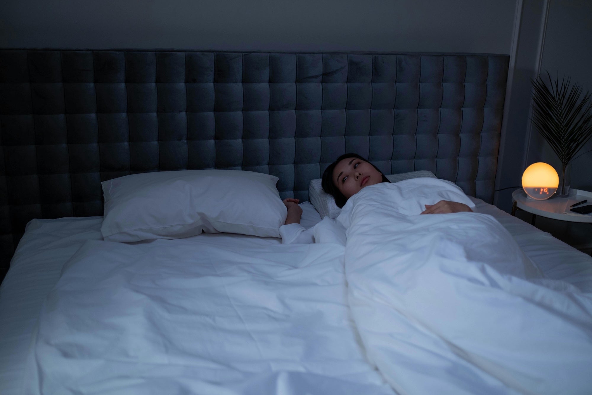 Wired and Tired: Why You Can't Fall Asleep Despite Exhaustion | LunHer